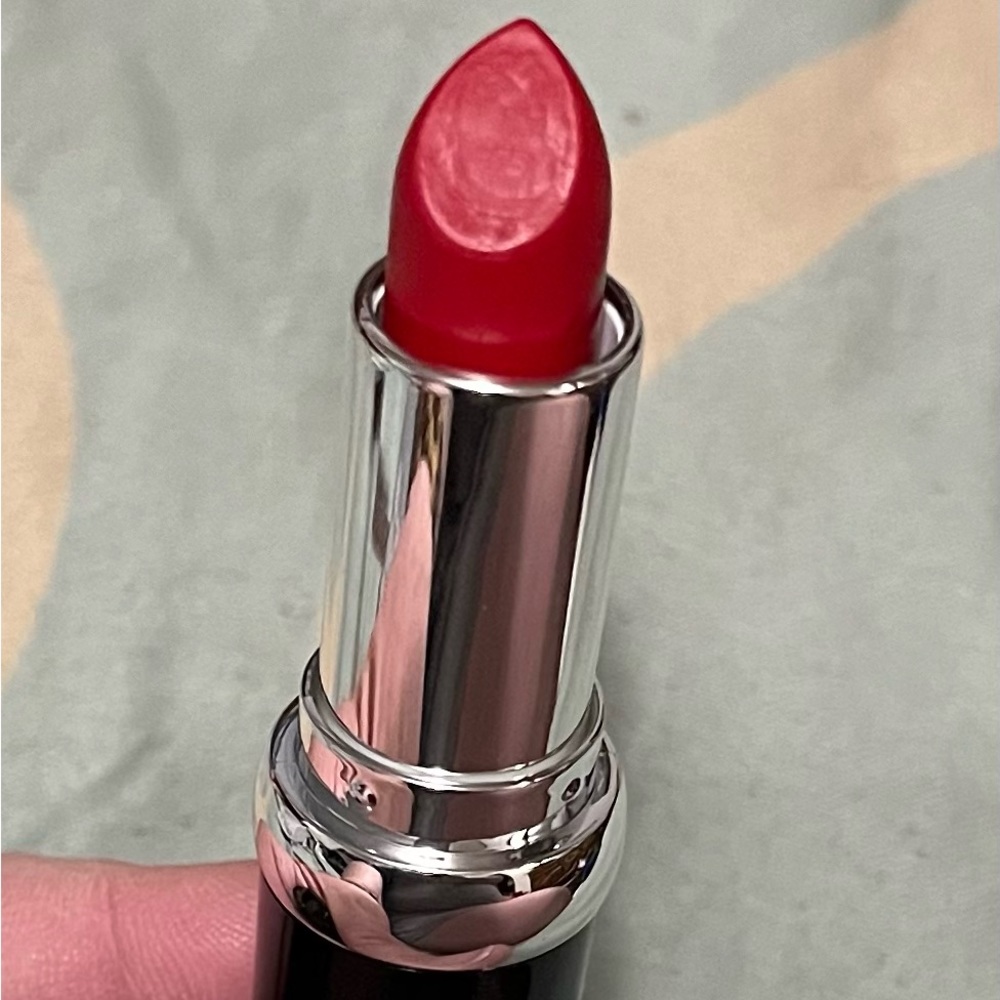 Farmasi lipstick